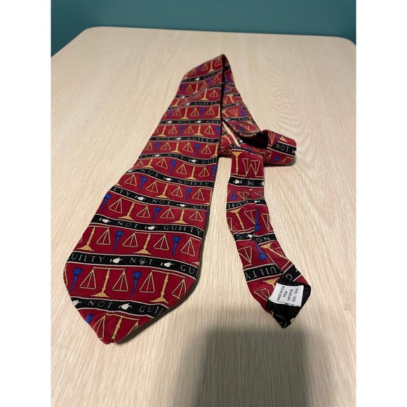 Vicky Davis Need A Layer Not Guilty Tie - Picture 1 of 5